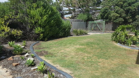 Beachside Escape On The Esplanade - Accommodation Bookings 12