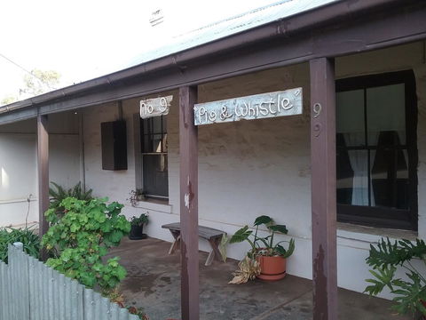 The Pig And Whistle - Accommodation Bookings 27