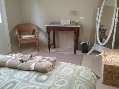 The Pig And Whistle - Accommodation Bookings 26