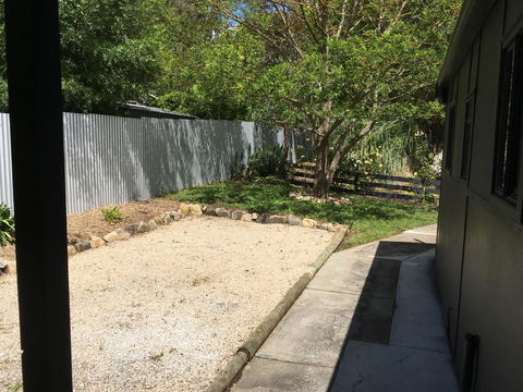 Hilltop Too - Accommodation Bookings 15