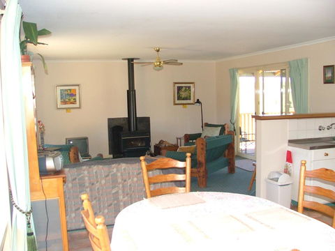 Taralee Orchards - Accommodation Bookings 10