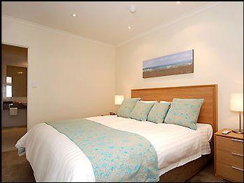 Lady Bay Hotel - Accommodation Bookings 5