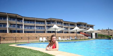 Lady Bay Hotel - Accommodation Bookings 9