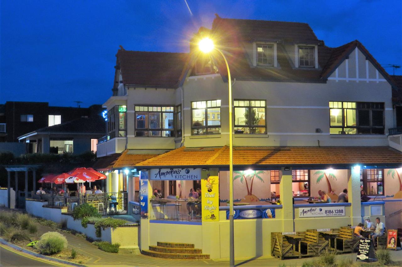 Port Noarlunga SA Accommodation Bookings