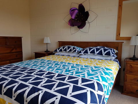 Marion Bay Holiday Villas - Accommodation Bookings 13