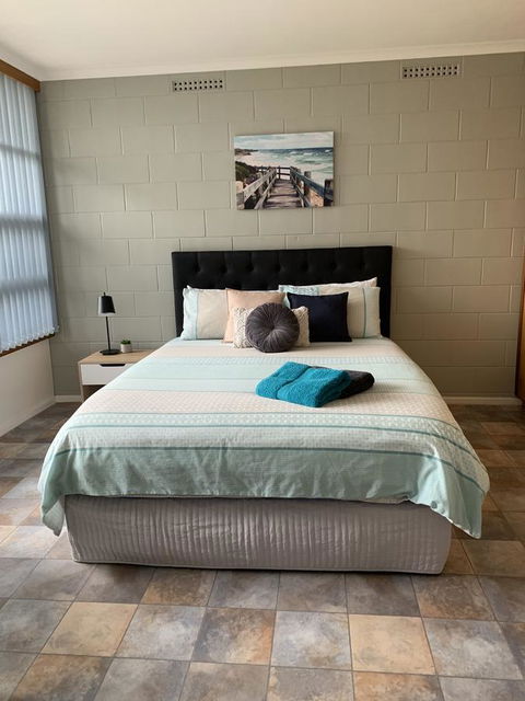Longbeach Apartments - Accommodation Bookings 3