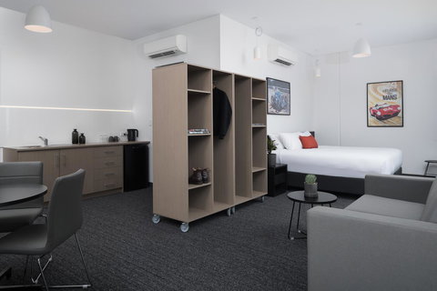 Rydges Pit Lane - Accommodation Bookings 26