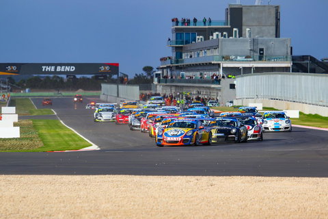 Rydges Pit Lane - Accommodation Bookings 20