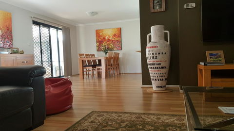 Jacaranda Homestay - Accommodation Bookings 5