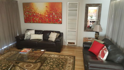 Jacaranda Homestay - Accommodation Bookings 7