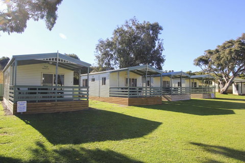 Beachside Holiday Park - Accommodation Bookings 1