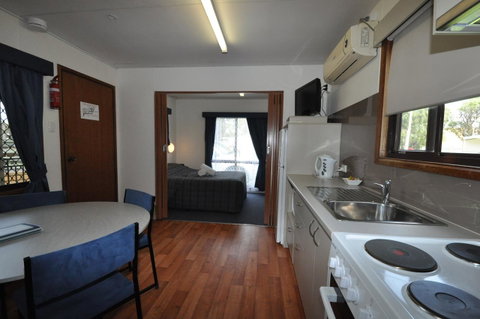 Beachside Holiday Park - Accommodation Bookings 13