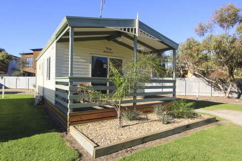 Beachside Holiday Park - Accommodation Bookings 4