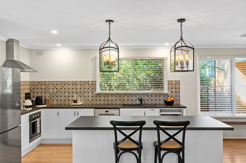 Adelaide Hills Retreats - Accommodation Bookings 23