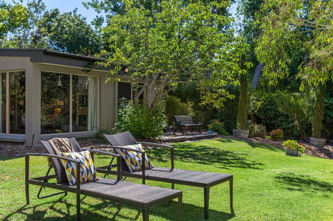 Adelaide Hills Retreats - Accommodation Bookings 26