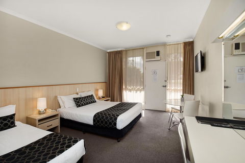 Adelaide Road Motor Lodge - Accommodation Bookings 27