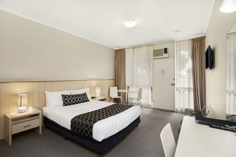 Adelaide Road Motor Lodge - Accommodation Bookings 31
