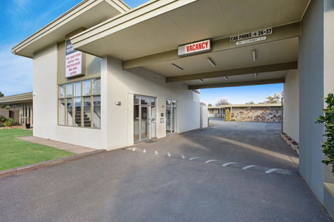 Adelaide Road Motor Lodge - Accommodation Bookings 6