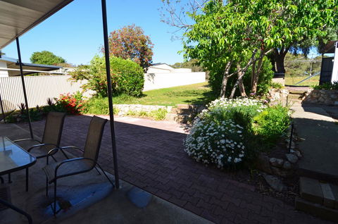 Beachview - Accommodation Bookings 31