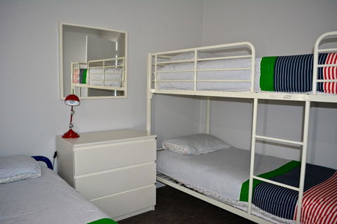 Beachview - Accommodation Bookings 20