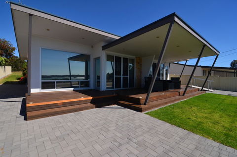Beachview - Accommodation Bookings 1