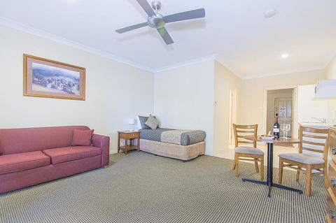 Clare Country Club - Accommodation Bookings 10