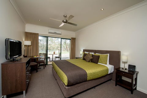 Clare Country Club - Accommodation Bookings 4