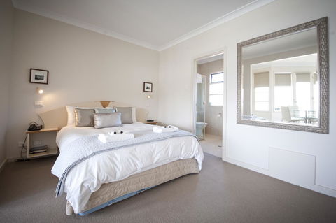 The Bluff Resort Apartments - Accommodation Bookings 42