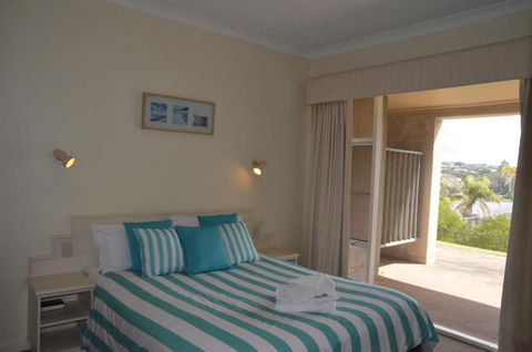 The Bluff Resort Apartments - Accommodation Bookings 30