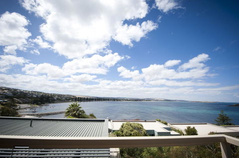 The Bluff Resort Apartments - Accommodation Bookings 39