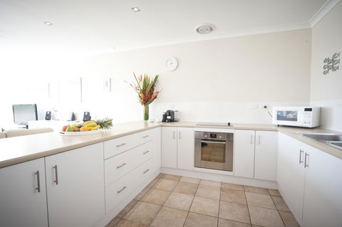 The Bluff Resort Apartments - Accommodation Bookings 28