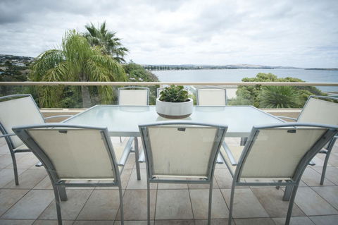 The Bluff Resort Apartments - Accommodation Bookings 35