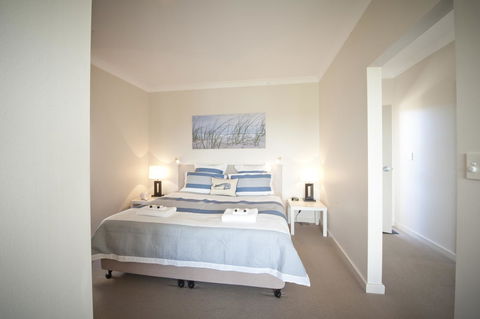 The Bluff Resort Apartments - Accommodation Bookings 32