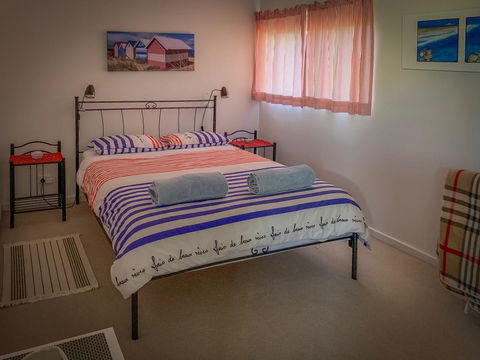Seascape - Accommodation Bookings 9