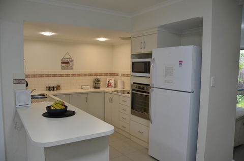 Townhouse On The Marina - Accommodation Bookings 20