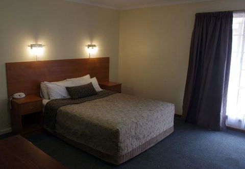 Clare Central - Accommodation Bookings 33