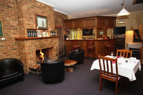 Clare Central - Accommodation Bookings 23
