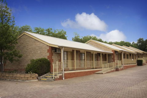 Clare Central - Accommodation Bookings 7