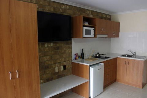 Clare Central - Accommodation Bookings 29
