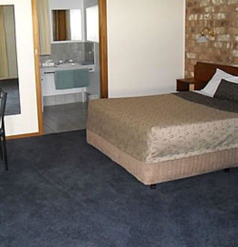 Clare Central - Accommodation Bookings 44