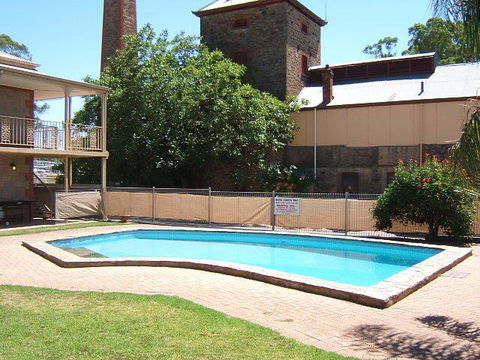 Clare Central - Accommodation Bookings 26