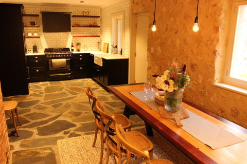 OXENBERRY FARM - Accommodation Bookings 10