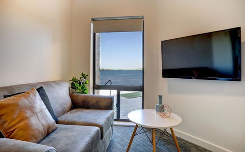 Limani Motel - Accommodation Bookings 6