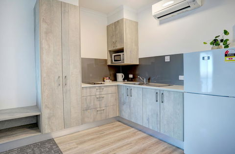 Limani Motel - Accommodation Bookings 20