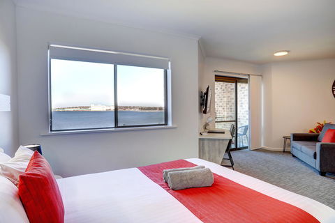 Limani Motel - Accommodation Bookings 16