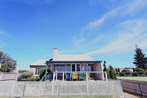 Caledonian Inn - Accommodation Bookings 4