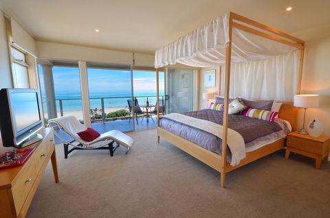 Adelaide Luxury Beach House - Accommodation Bookings 2
