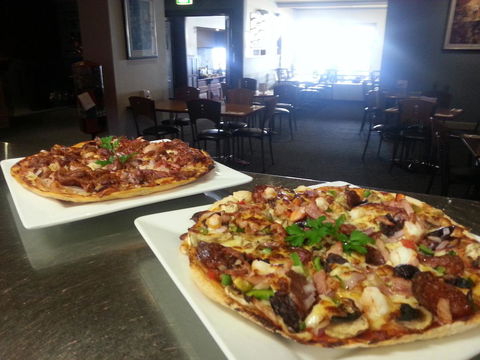 Pier Hotel Port Lincoln - Accommodation Bookings 28