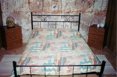 Radeka Downunder Underground Motel - Accommodation Bookings 3