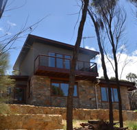 Of Stone and Wood Guesthouse - Accommodation Bookings